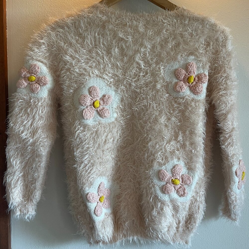 Eyelash and knit Sweater with flower details - Picture 2 of 3